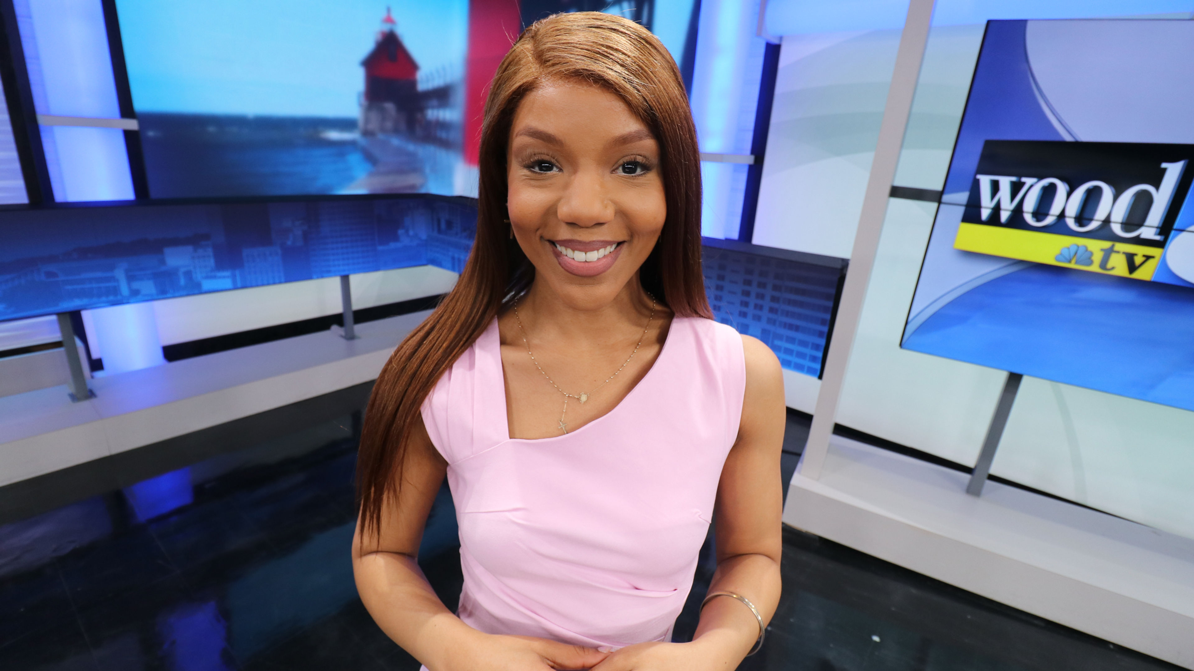 Journalist/Anchor/Reporter Amanda Porter